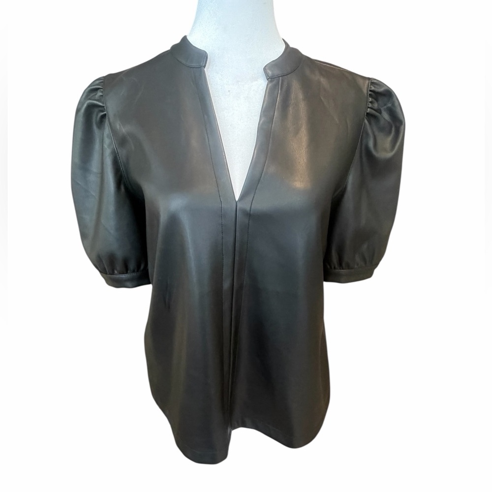 Steve Madden Faux Leather Short‎ Sleeve Top Women's Size Medium